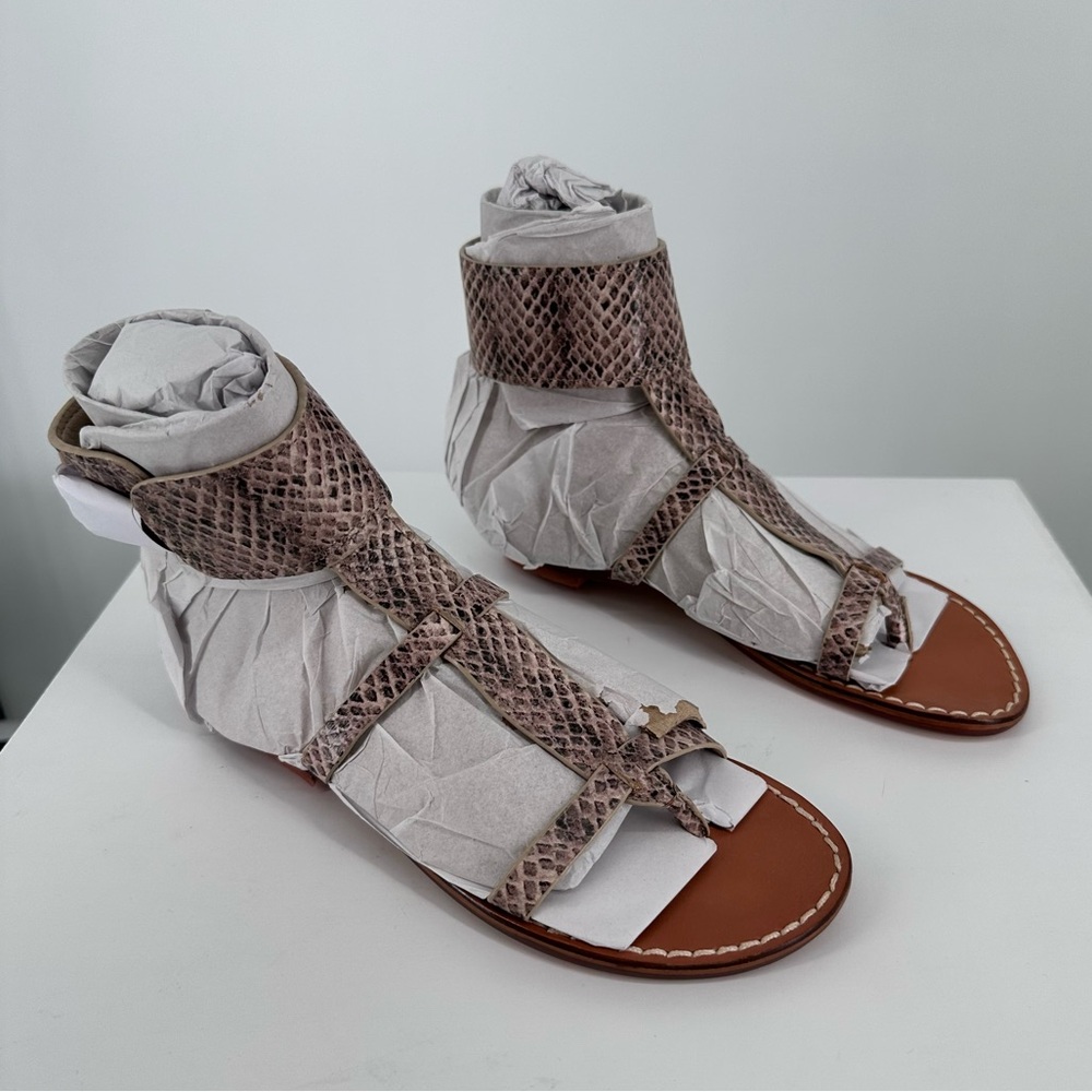 Sam Edelman Women’s Mollie Gladiator Sandals in Sesame Snakeskin size 5.5 NEW
